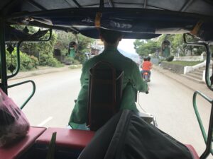 Mehr über den Artikel erfahren Bangkok nach Luang Prabang – Souvenirs