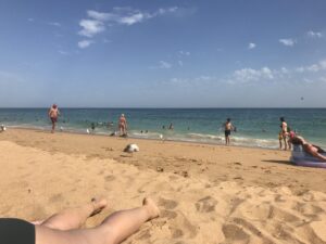 Mehr über den Artikel erfahren Albufeira – Ein Tag am Strand